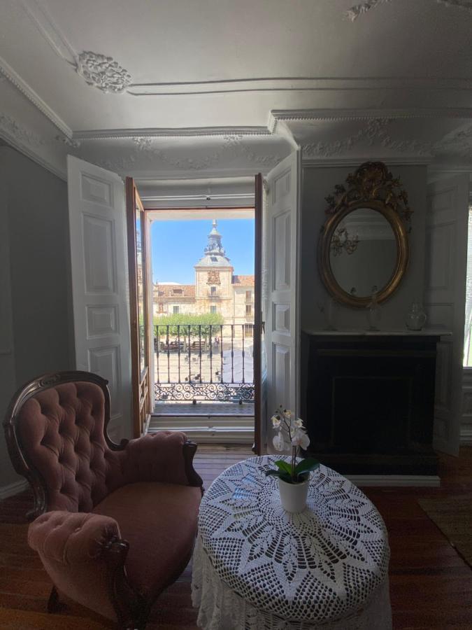 Apartamento con balcón